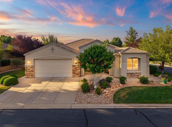 805 S Dixie Dr, Washington, UT 84780
