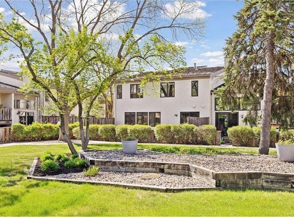 3666 Towndale Drive, Bloomington, MN 55431