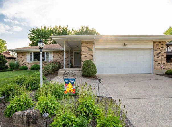 1608 Woodhall Court, Middletown, OH 45042