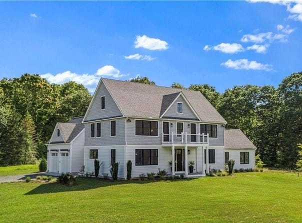 416 Bridgetown Road, South Kingstown, RI 02874
