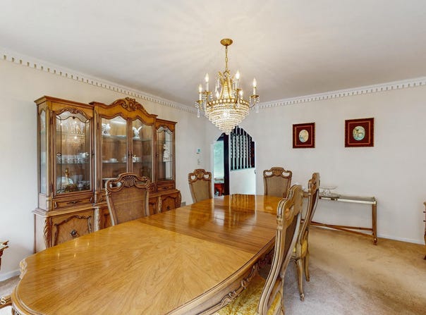 4 Wigwam Lane, Holmdel, NJ 07733