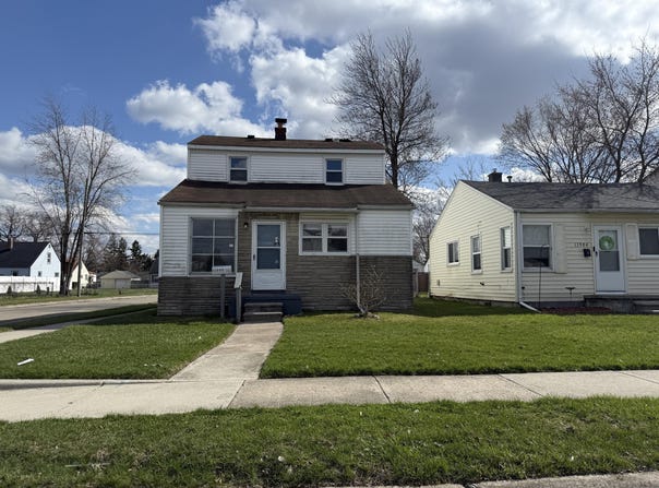 13996 Hobart Avenue, Warren, MI 48089