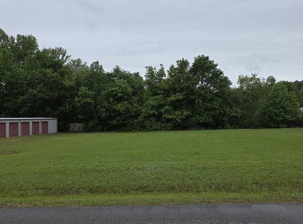 Moon Road, Ward, AR 72176