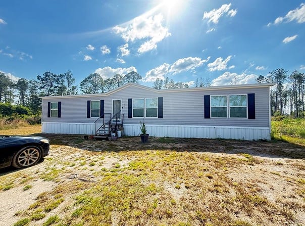108 Bema Rd, Nicholls, GA 31554