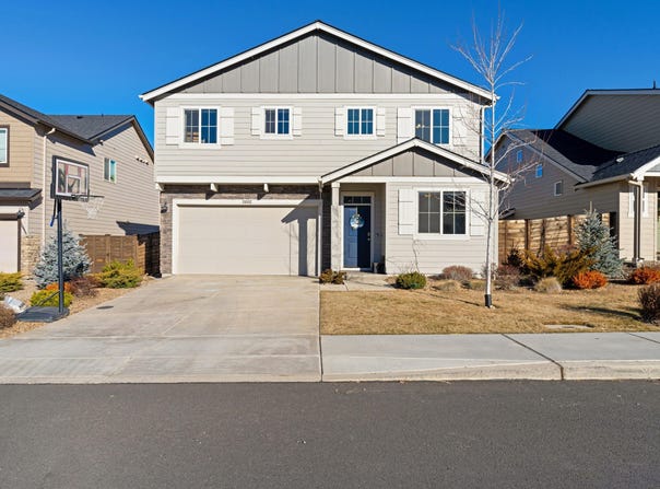 20552 SE Evian Avenue, Bend, OR 97702