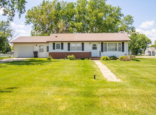 503 Barton, Doon, IA 51235