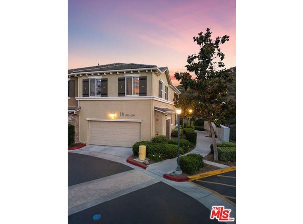 30505 Canyon Hills Rd, Lake Elsinore, CA 92532