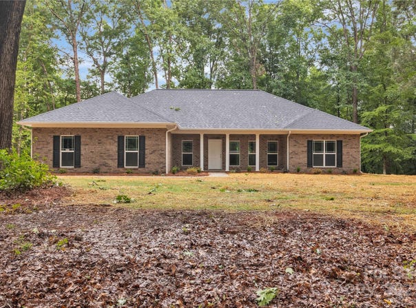 222 Elm Street, Mocksville, NC 27028