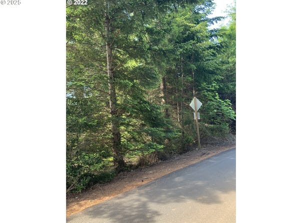 Shelley Rd, Coquille, OR 97423