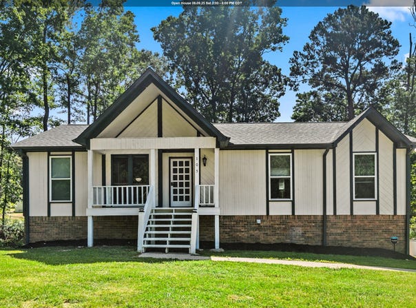 105 HIELARY CIRCLE, HUEYTOWN, AL 35023