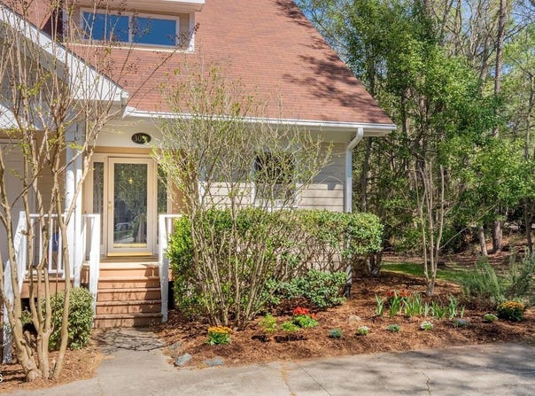 305 Mcgregor Drive, Chapel Hill, NC 27514