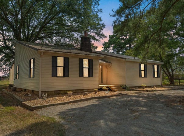 335 Highway 285 N, Greenbrier, AR 72058