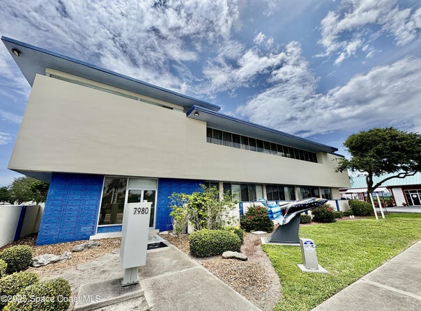 7980 N Atlantic Avenue, Cape Canaveral, FL 32920