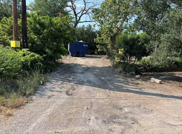 11014 W Lake Terrace DR, Jonestown, TX 78645