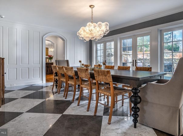 35 CHARWYNN LANE, MALVERN, PA 19355