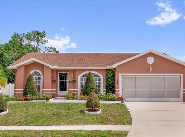 1366 MERRIMACK PLACE, DAVENPORT, FL 33837