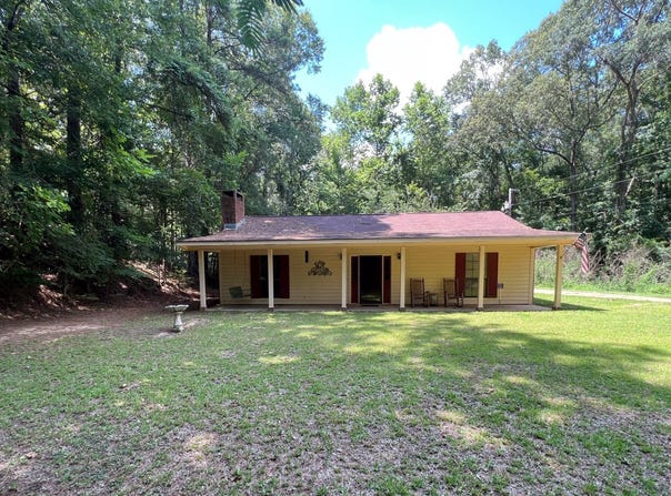 161 North Palestine Rd, Natchez, MS 39120