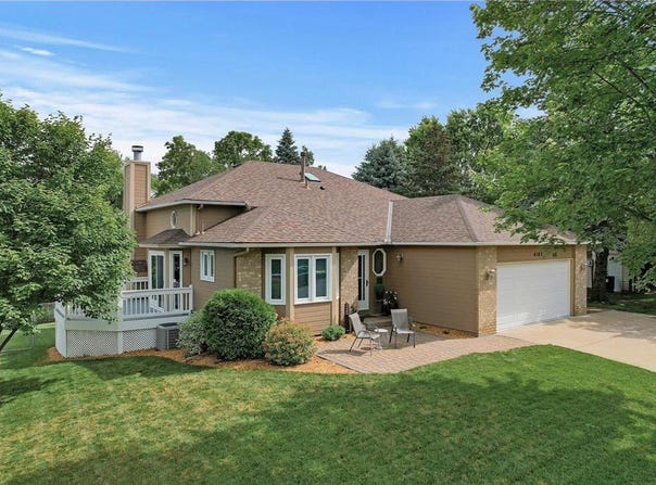 4183 Parkridge Drive, White Bear Lake, MN 55110