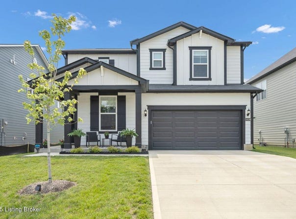 19136 Catalpa Fields Pl, Louisville, KY 40023