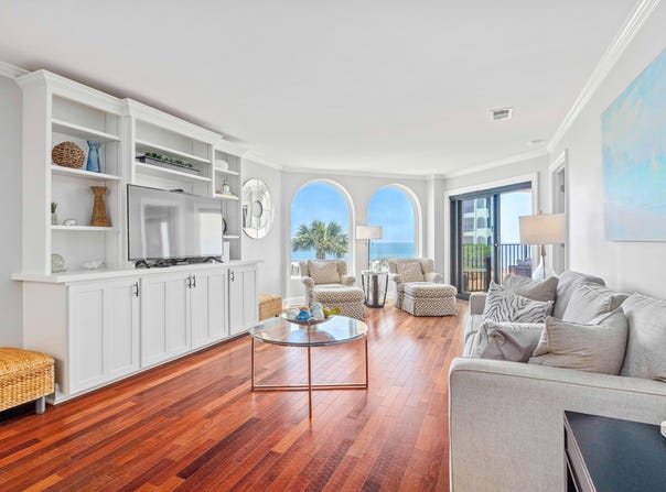 9002 Palmetto Drive, Isle of Palms, SC 29451