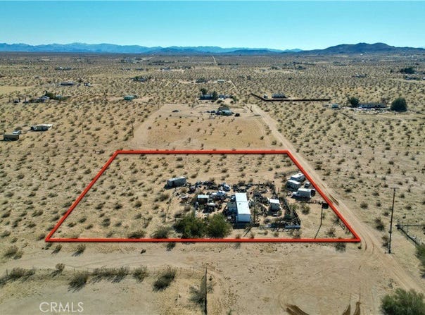1825 Noble Way, Landers, CA 92285