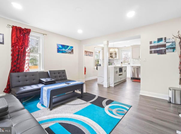 5904 K STREET, CAPITOL HEIGHTS, MD 20743