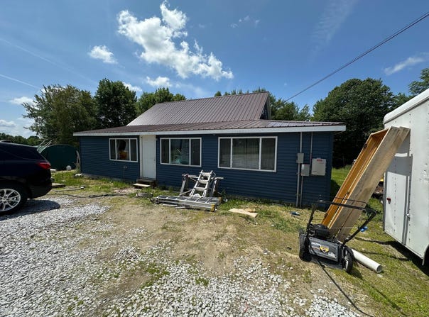 386 Zions Hill Road, Chesterville, ME 04938
