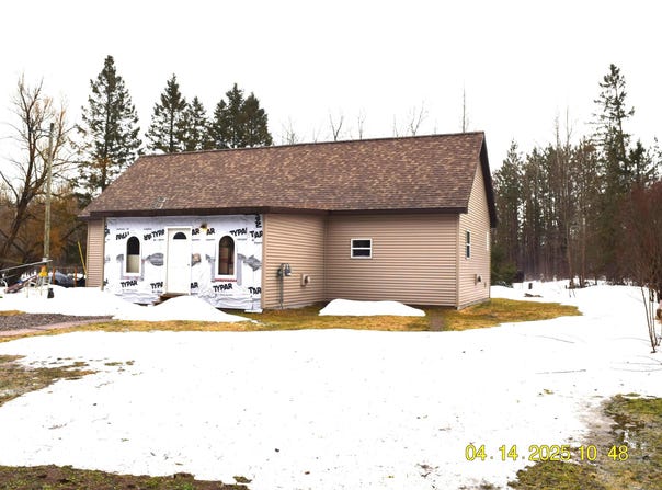 2824 E 3 Mile RD, Sault Ste Marie, MI 49783