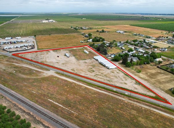 1 Road 32, Madera, CA 93636
