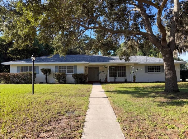 601 CAROLYN Drive, BRANDON, FL 33510