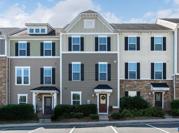 2014 BETHPAGE CT, CHARLOTTESVILLE, VA 22901