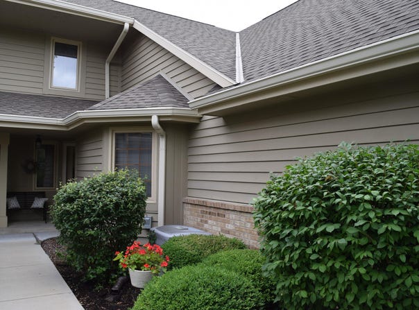 N21w24248 Cumberland Dr, Pewaukee, WI 53072