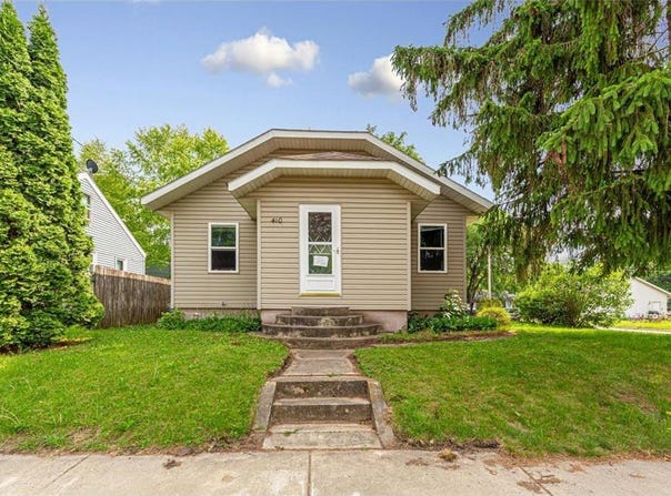410 Spruce Avenue NW, Montgomery, MN 56069