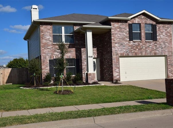 9048 Napa Valley Trail, Fort Worth, TX 76244