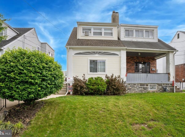 1128 WILSON DRIVE, HAVERTOWN, PA 19083
