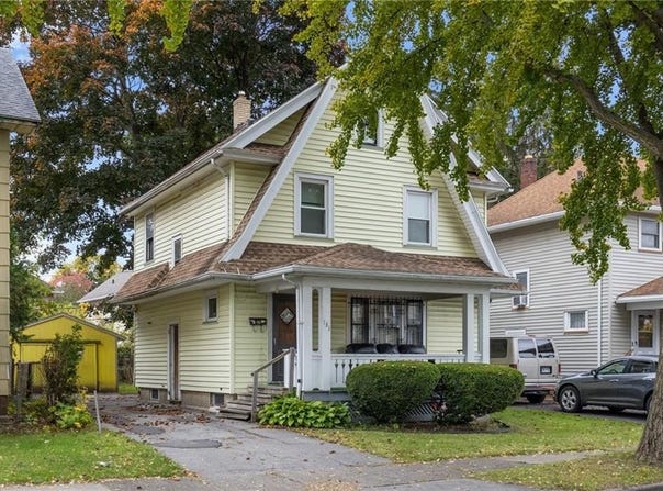 131 Dorbeth Road, Rochester, NY 14621
