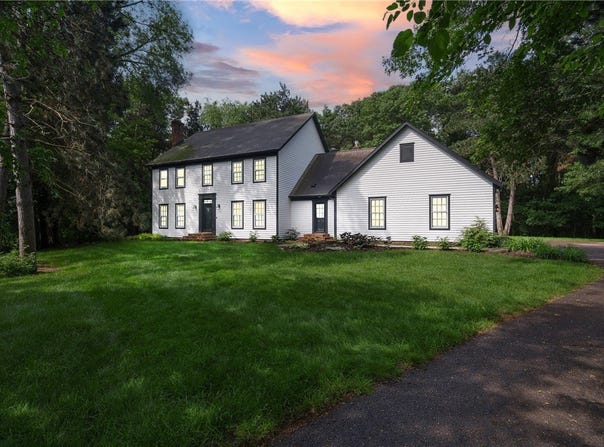 3712 Glen Crest Court, Eau Claire, WI 54701
