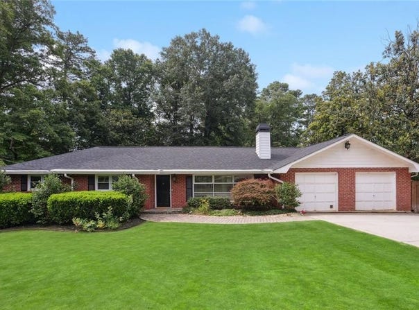 3871 Hillcrest Drive SE, Smyrna, GA 30080