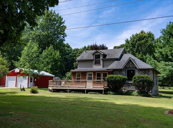 731 N Rolland Road, Weidman, MI 48893