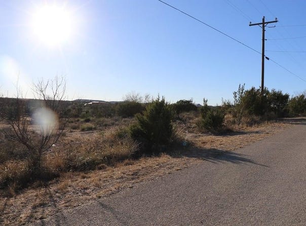 12834 Shin Oak Rd, Water Valley, TX 76958