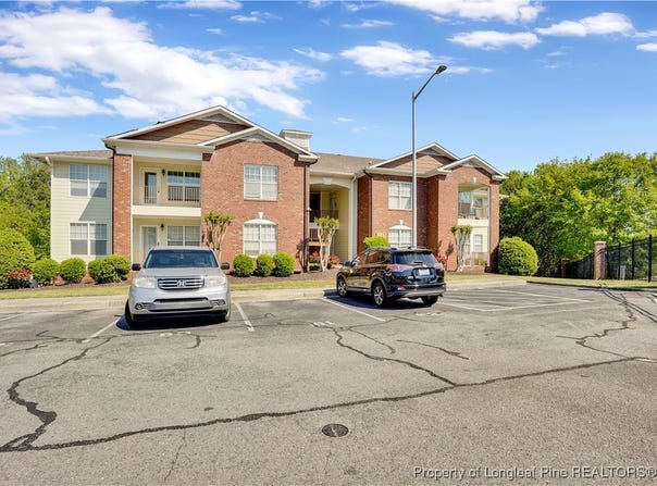 513-2 Meadowland Court unit: 2, Hope Mills, NC 28348