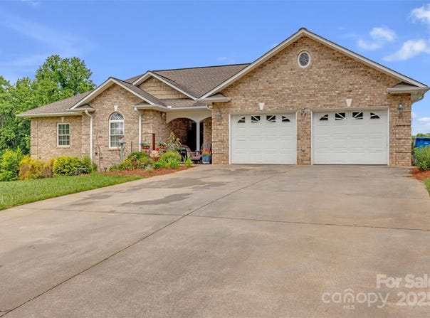 5507 Land Harbour Drive, Granite Falls, NC 28630