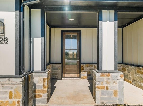 428 Cirrus Circle, Muenster, TX 76252