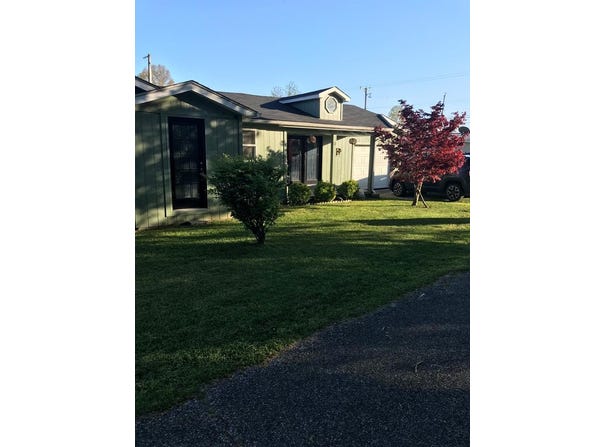 32 Ringtail Ln, Louisa, KY 41230