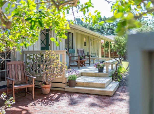 1027 Vaquero RD, PEBBLE BEACH, CA 93953