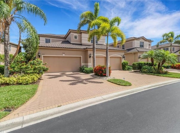 713 Regency Reserve, NAPLES, FL 34119
