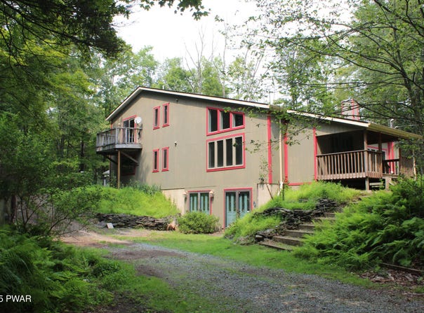 145 Daffodil Drive, Newfoundland, PA 18445