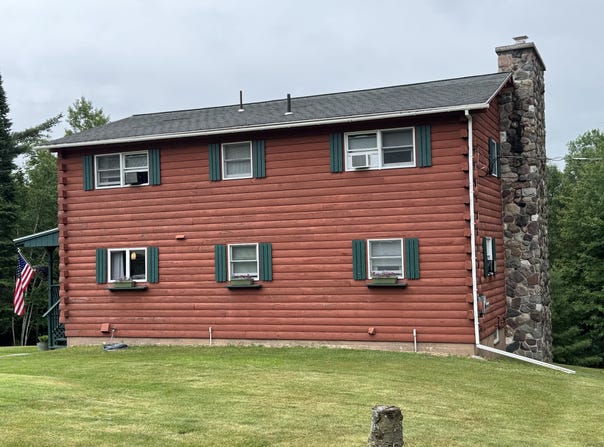 221 Porter Road, Morrisonville, NY 12962