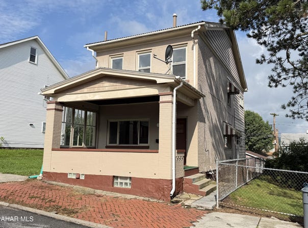 110 2nd Avenue, Altoona, PA 16602
