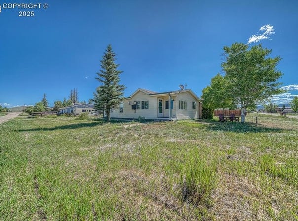 320 Hudson Street, Silver Cliff, CO 81252